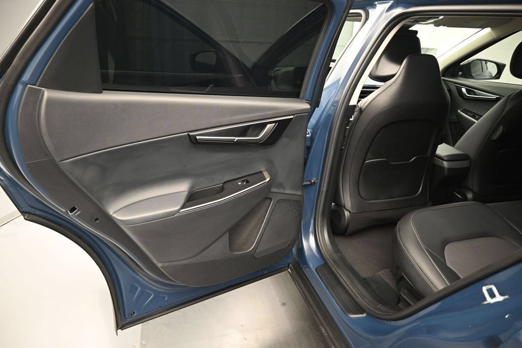 Used 2025 Kia EV6 Light RWD image 11