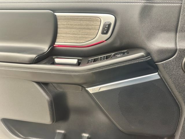 Certified 2025 Ford Expedition Platinum image 42
