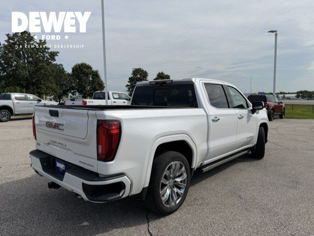 Used 2025 GMC Sierra 1500 Denali w/ Denali Reserve Package AWD/4WD image 11