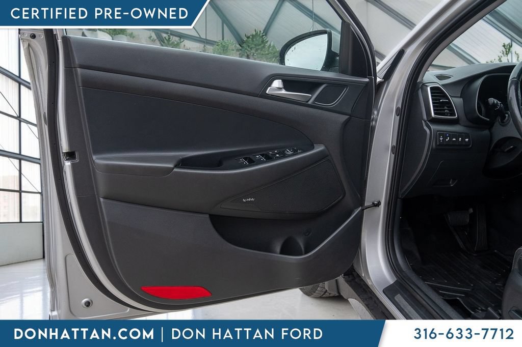 Used 2021 Hyundai Tucson Ultimate w/ Cargo Package FWD image 18