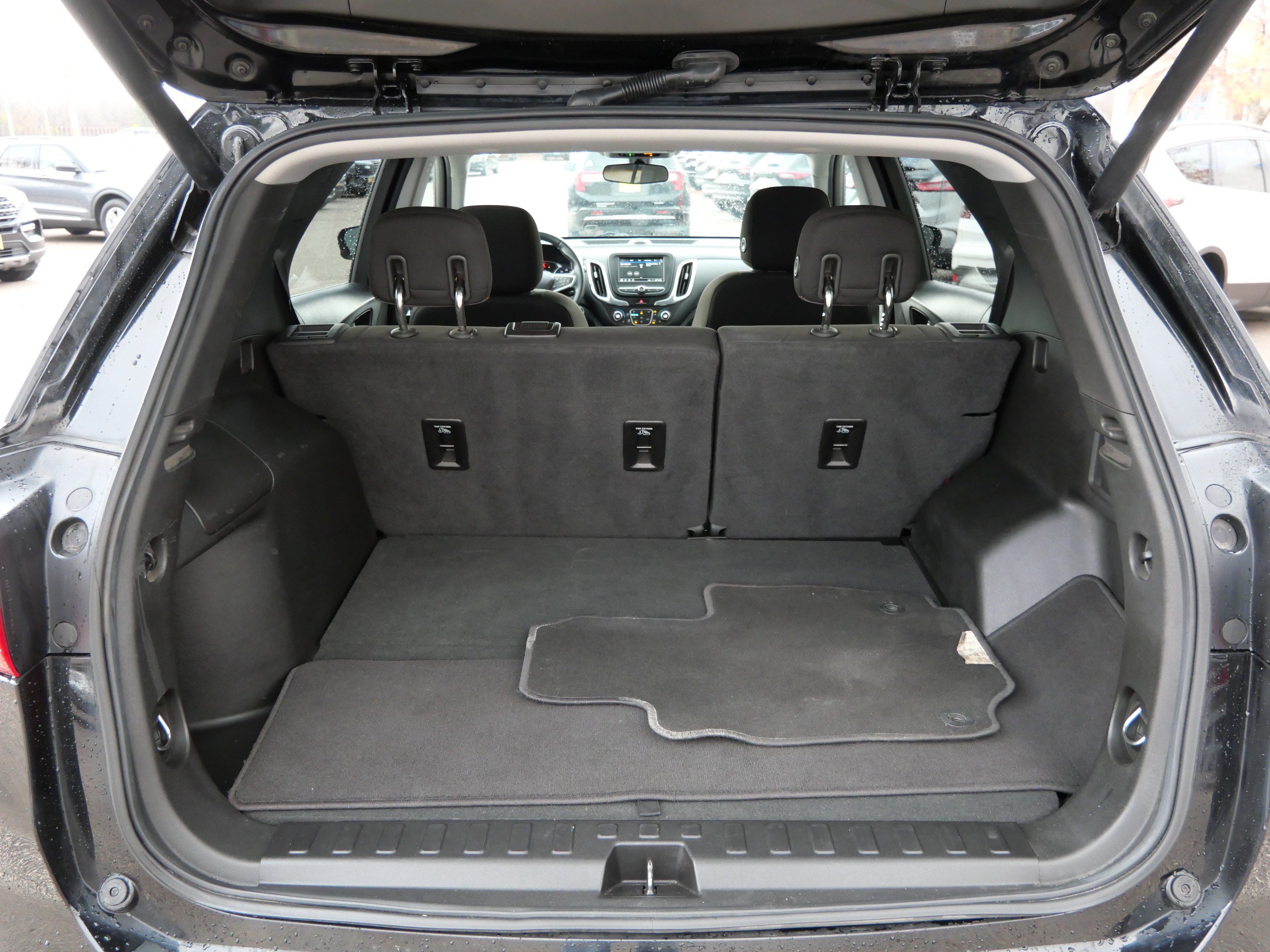 Used 2019 Chevrolet Equinox LT AWD/4WD image 18