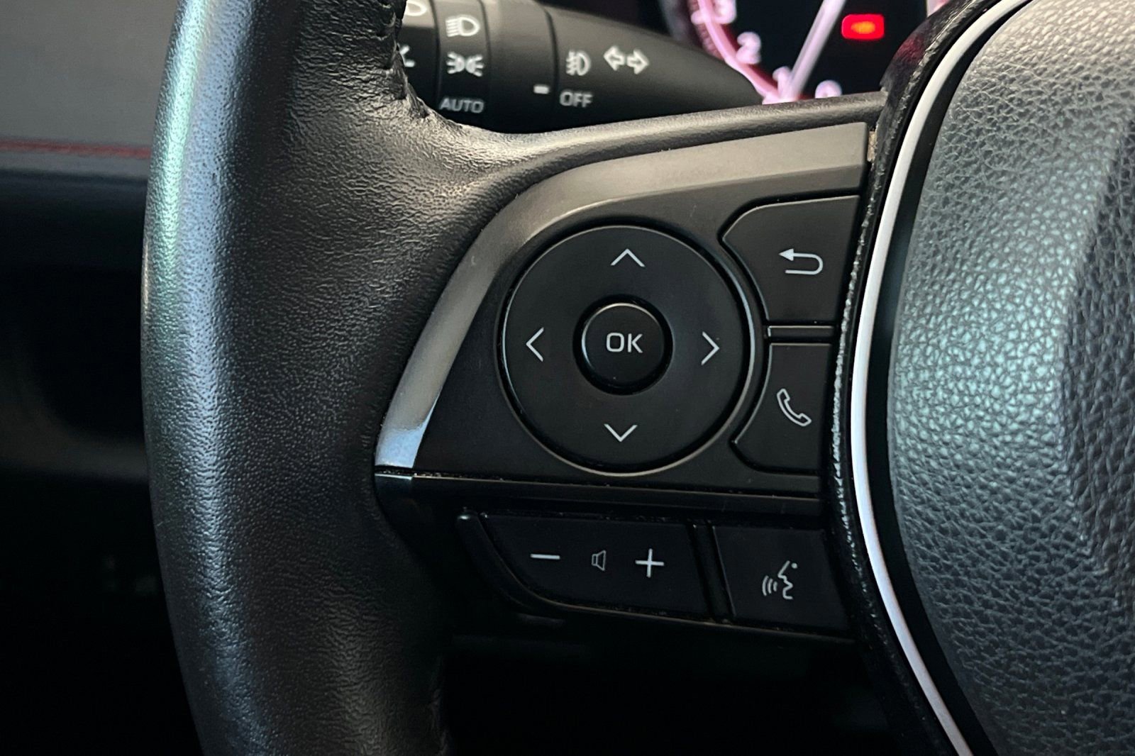 Used 2021 Toyota RAV4 TRD Off-Road w/ TRD Off-Road Weather Package AWD/4WD image 26