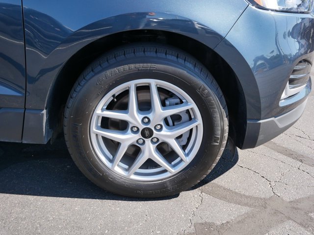 Certified 2024 Ford Edge SEL w/ Convenience Package AWD/4WD image 6