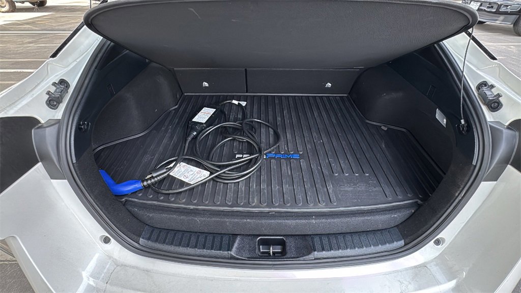 Used 2019 Toyota Prius Prime Premium image 25
