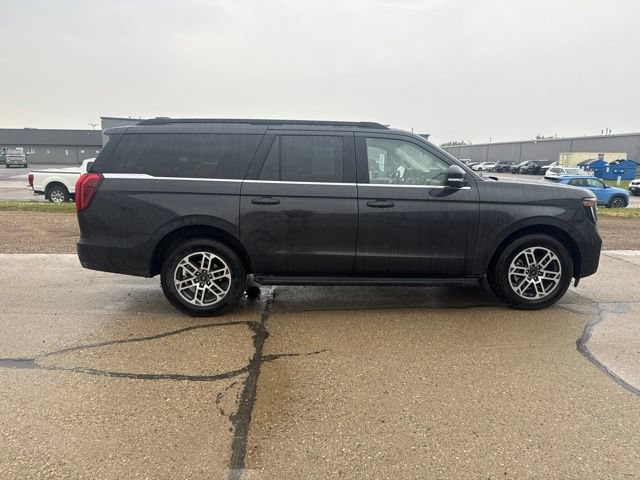 Certified 2025 Ford Expedition Max Active AWD/4WD image 13