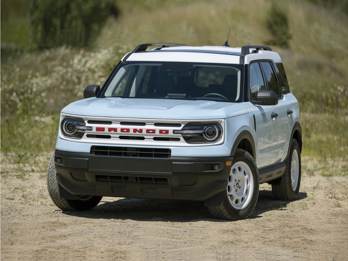 Certified 2023 Ford Bronco Sport Heritage w/ Heritage Convenience Package AWD/4WD image 1
