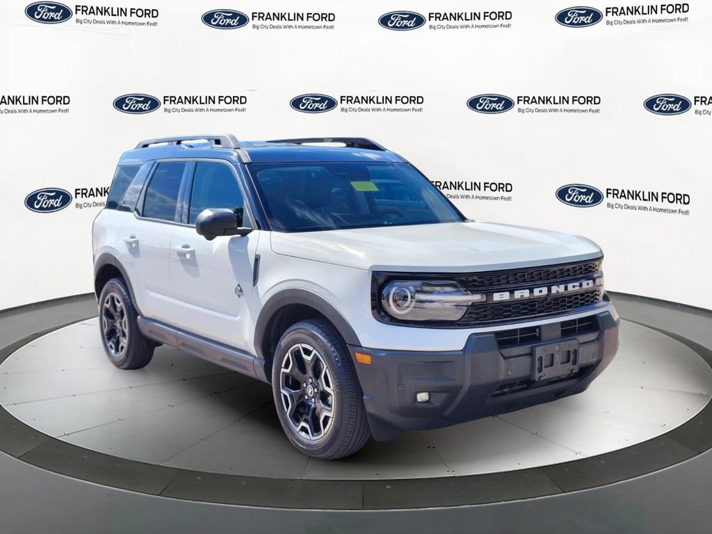 Certified 2025 Ford Bronco Sport Outer Banks w/ Outer Banks Tech Package+ AWD/4WD image 7