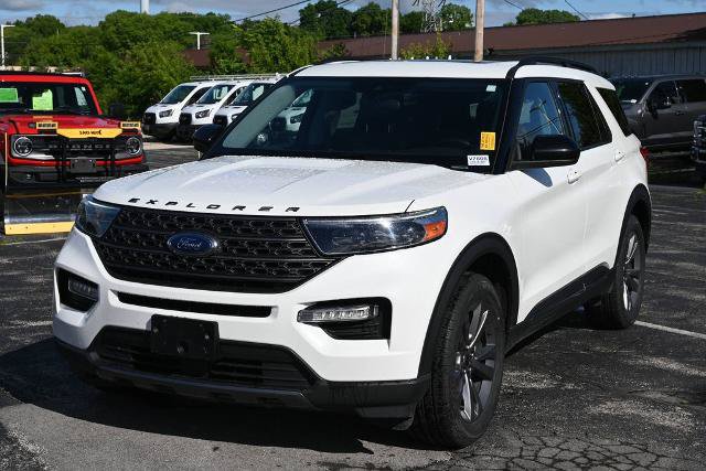 Certified 2023 Ford Explorer XLT AWD/4WD image 5