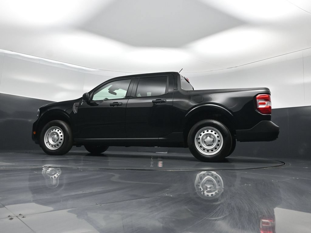 Certified 2025 Ford Maverick XL FWD image 46