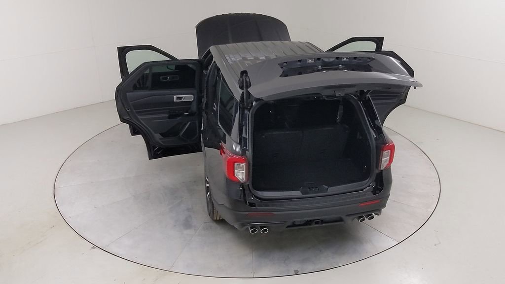 Certified 2022 Ford Explorer ST image 53