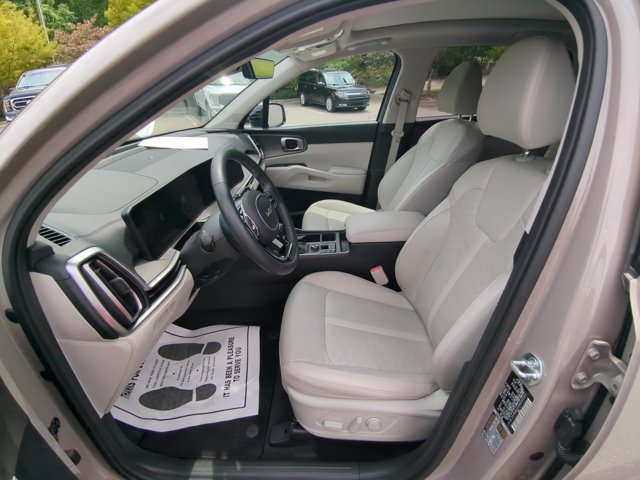 Used 2024 Kia Sorento X-Line EX AWD/4WD image 14