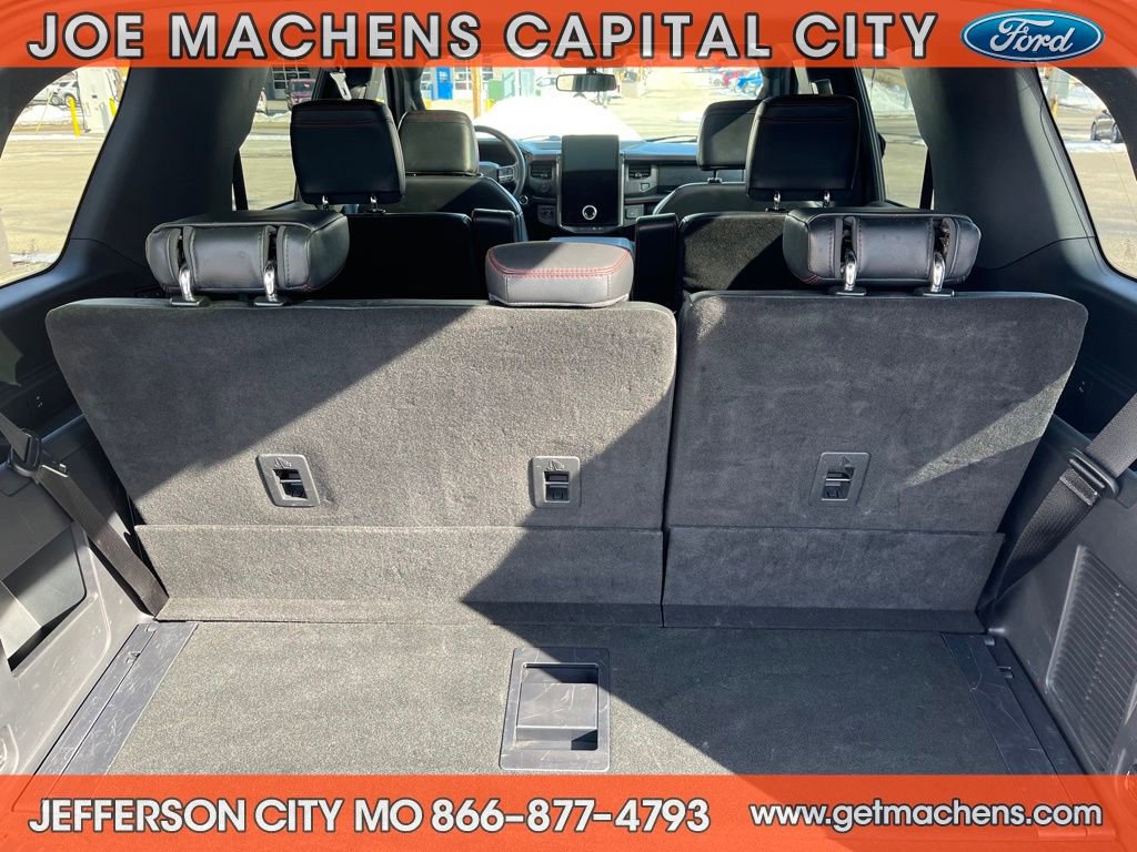 Certified 2023 Ford Expedition Limited image 10