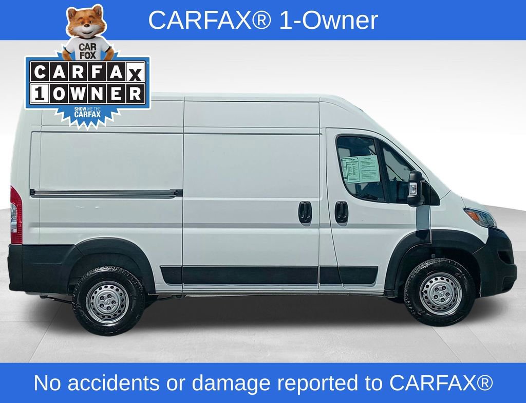 Used 2024 RAM ProMaster 2500 w/ Convenience Group FWD image 2