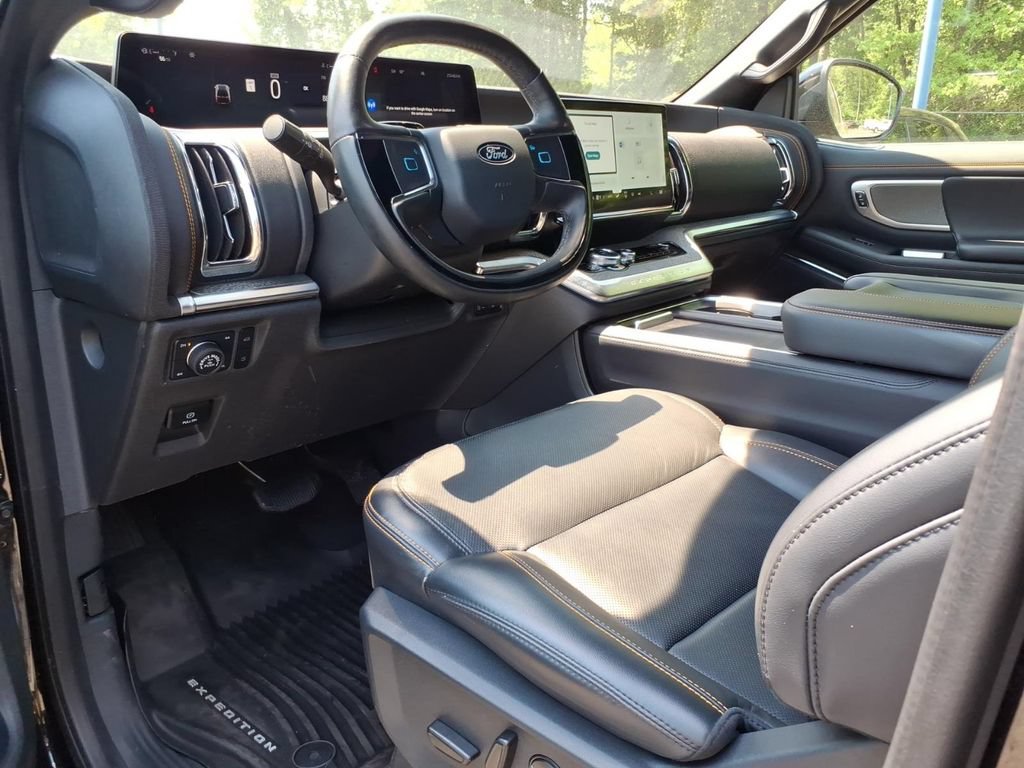 Certified 2025 Ford Expedition Tremor AWD/4WD image 14