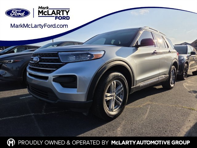 Certified 2024 Ford Explorer XLT AWD/4WD image 1