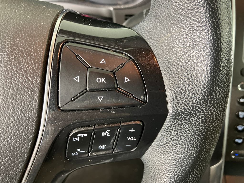 Certified 2018 Ford Explorer Limited w/ Equipment Group 301A image 18