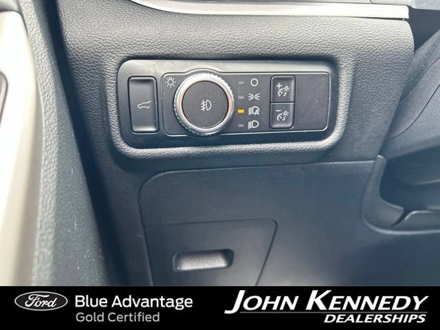 Certified 2023 Ford Explorer XLT w/ Equipment Group 202A AWD/4WD image 25