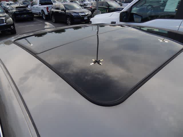 Used 2023 Chevrolet Malibu LT FWD image 15