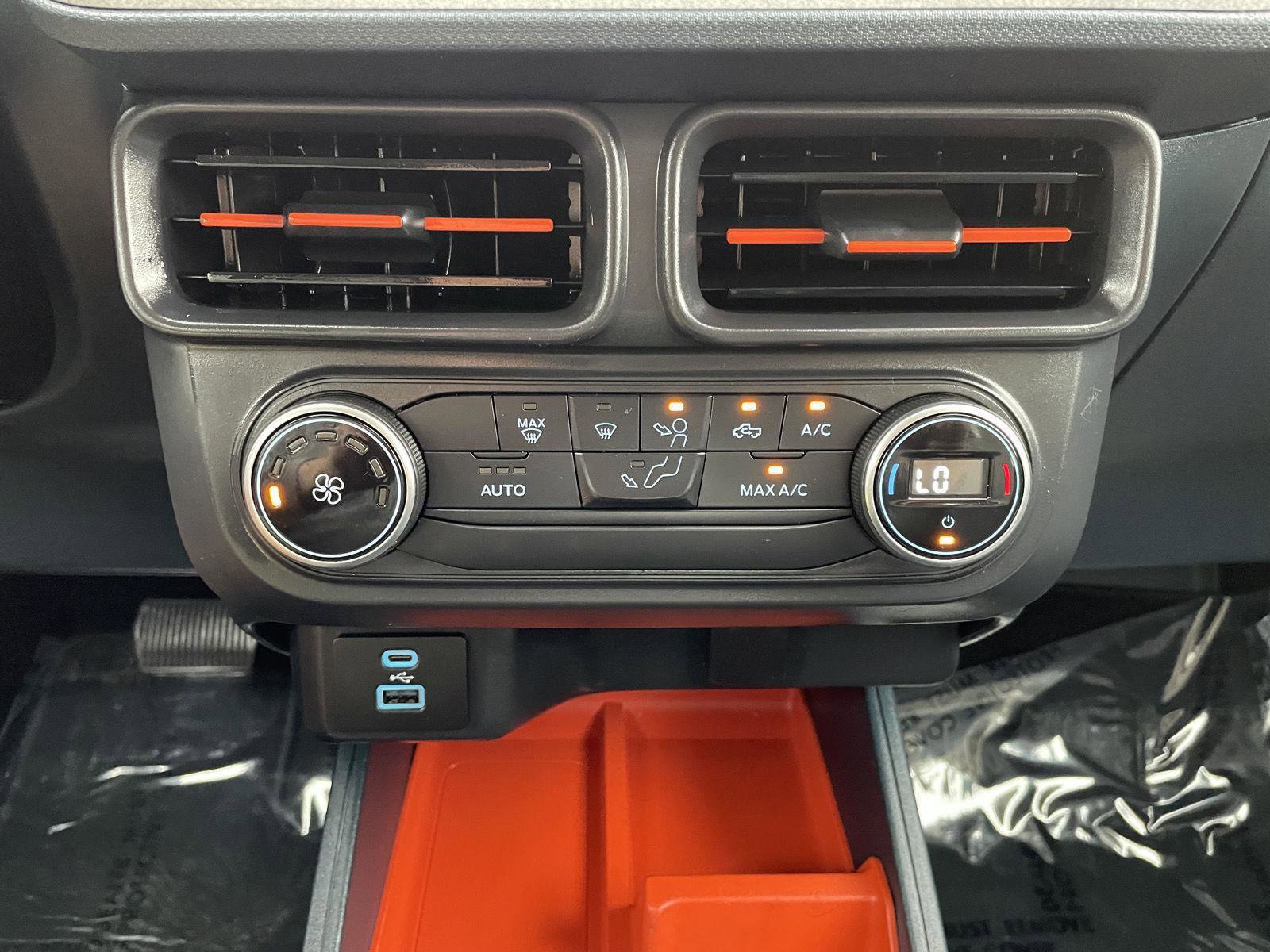 Certified 2022 Ford Maverick XLT w/ Equipment Group 300A Standard AWD/4WD image 25