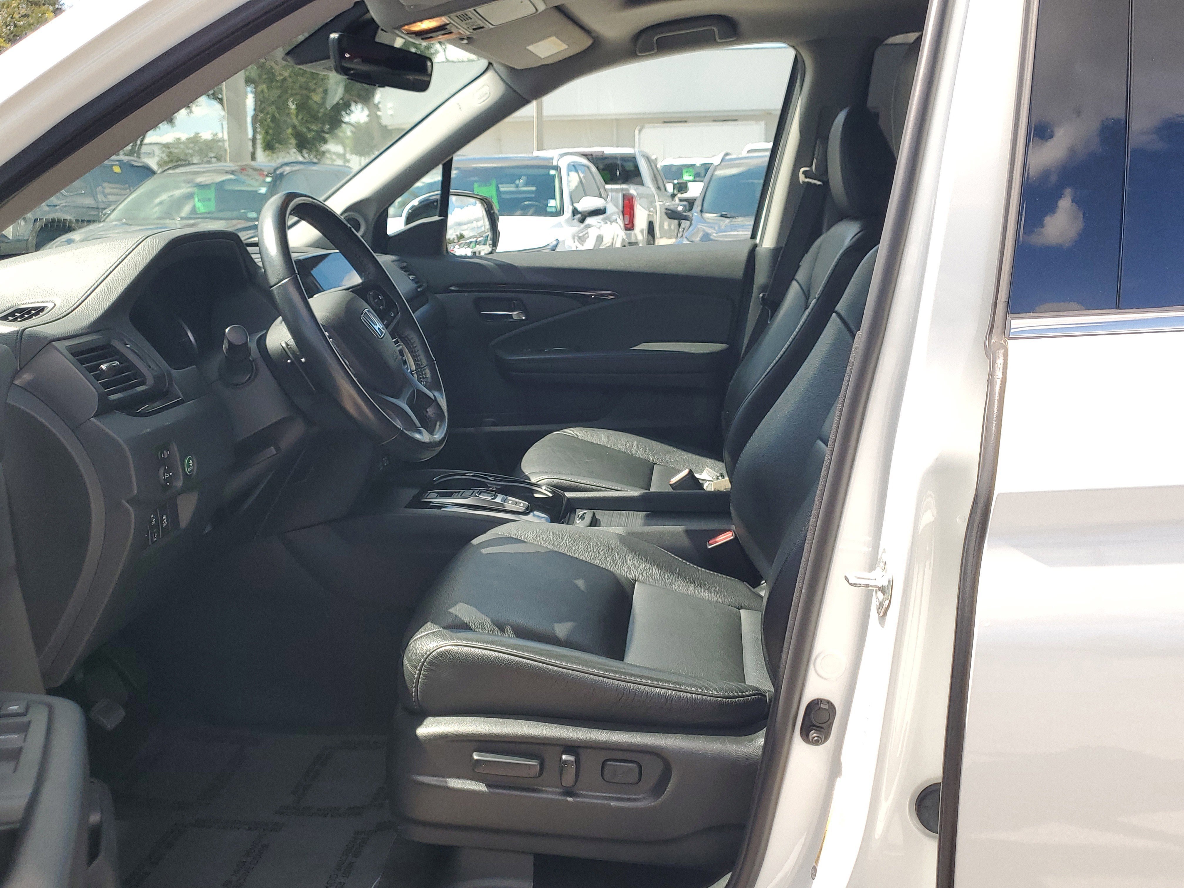 Used 2022 Honda Pilot Touring image 21