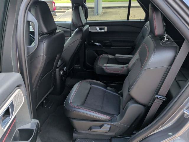 Certified 2024 Ford Explorer ST-Line w/ Class IV Trailer Tow Package RWD image 10
