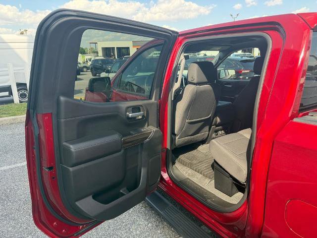 Used 2022 Chevrolet Silverado 1500 RST w/ Safety Package AWD/4WD image 12