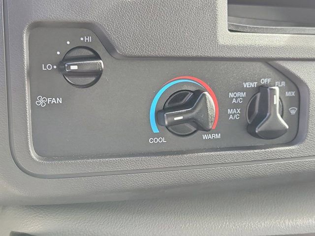 Certified 2023 Ford E-450 and Econoline 450 Super Duty w/ Power Windows & Locks Group image 24