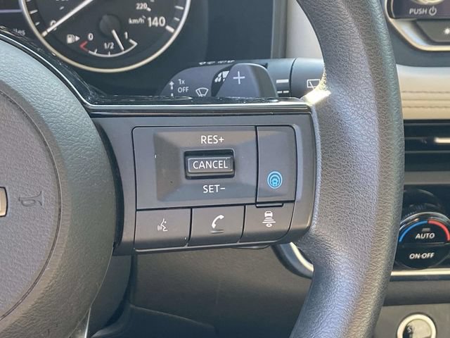 Used 2023 Nissan Rogue SV FWD image 23