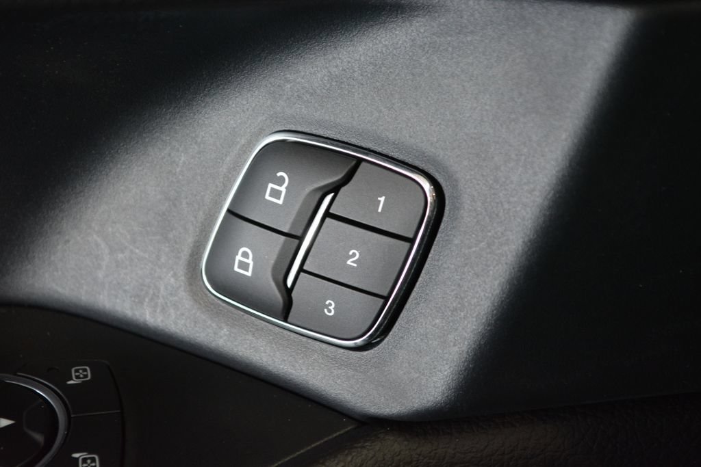 Certified 2021 Ford Expedition Limited AWD/4WD image 18