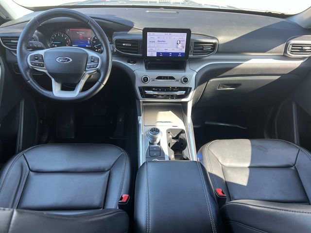 Certified 2023 Ford Explorer XLT w/ Equipment Group 202A image 14