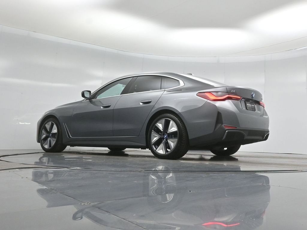 Used 2023 BMW i4 eDrive40 RWD image 49
