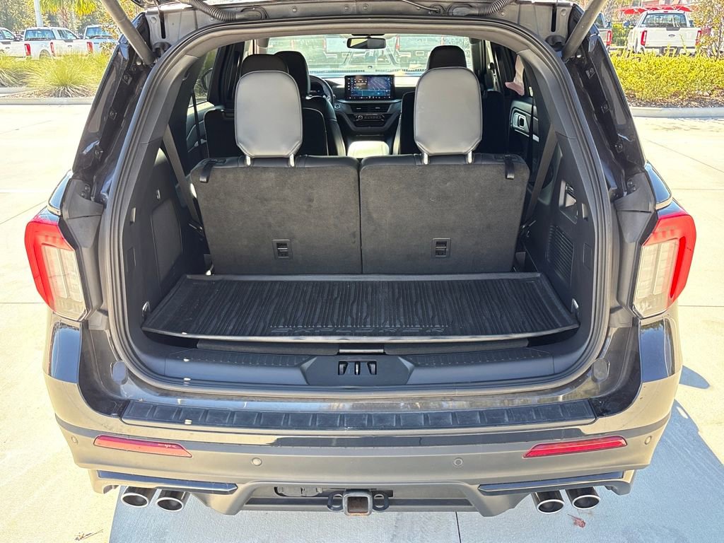 Certified 2025 Ford Explorer ST w/ Sun And Sound Package image 33
