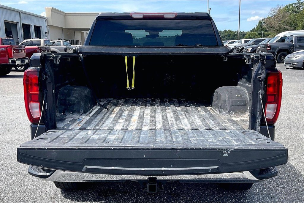 Used 2023 GMC Sierra 1500 SLE AWD/4WD image 18