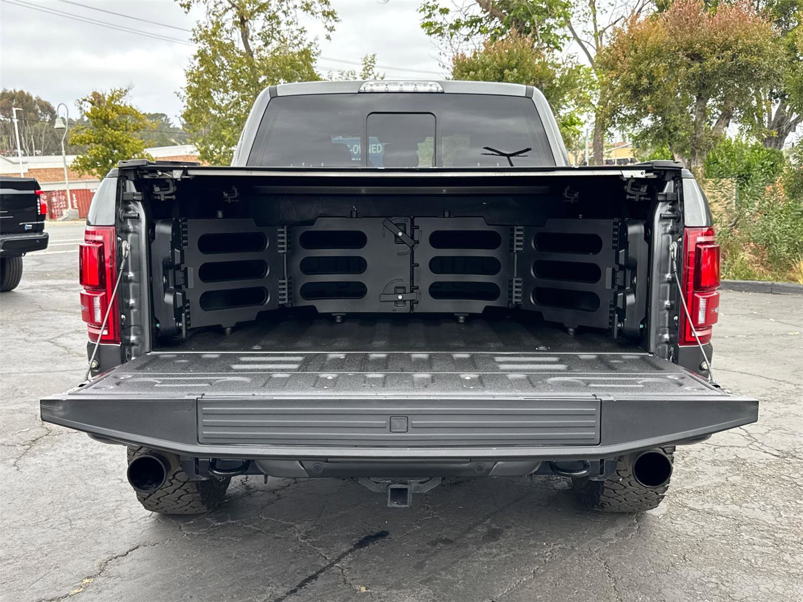 Certified 2018 Ford F150 Raptor w/ Equipment Group 802A Luxury AWD/4WD image 14