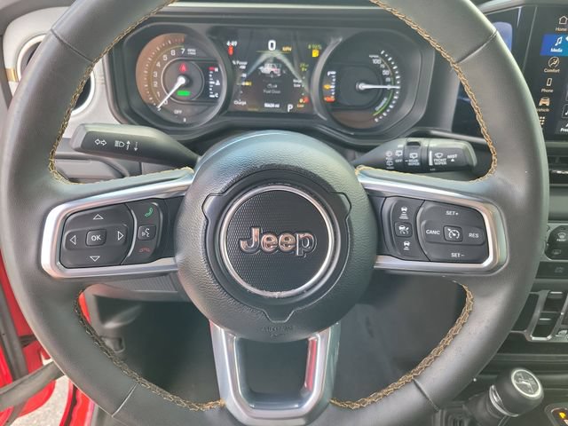 Used 2024 Jeep Wrangler Unlimited Sahara AWD/4WD image 22