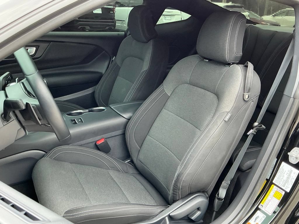 Certified 2025 Ford Mustang GT RWD image 38