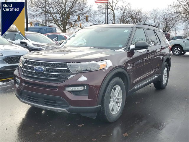 Certified 2022 Ford Explorer XLT w/ Equipment Group 202A image 1