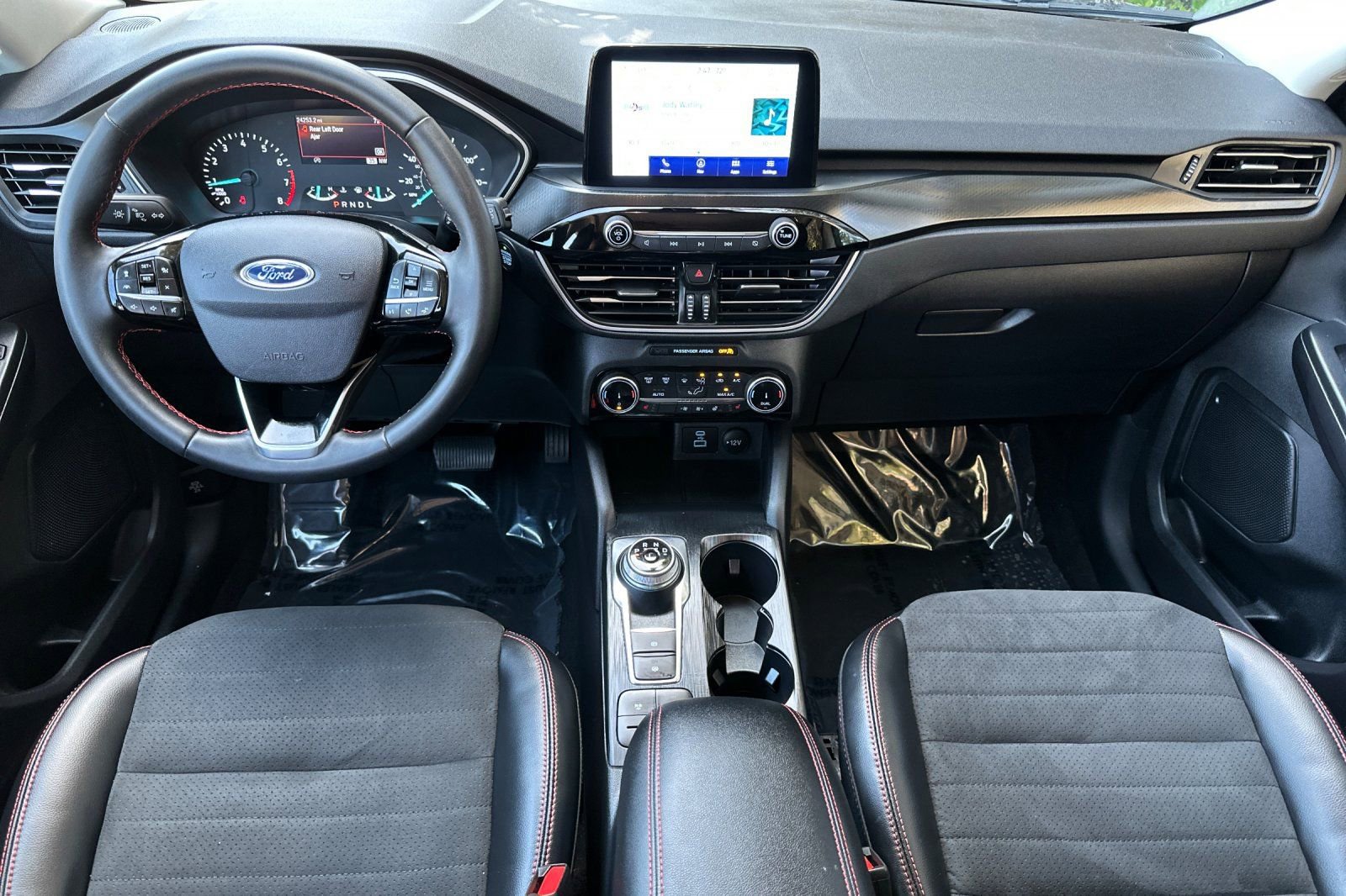 Certified 2022 Ford Escape SEL w/ SEL Stealth AWD Package image 14