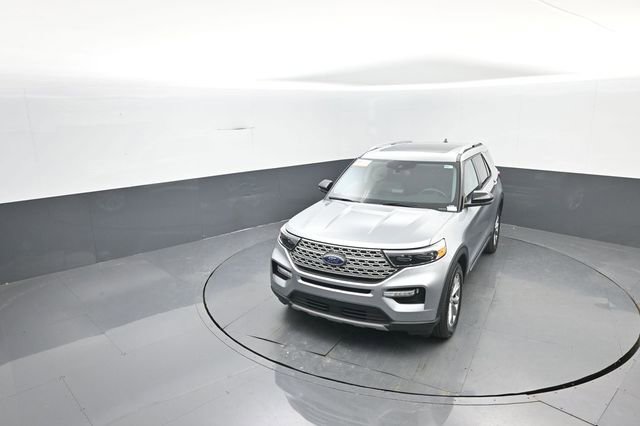 Certified 2023 Ford Explorer Limited w/ Limited Technology Package image 24