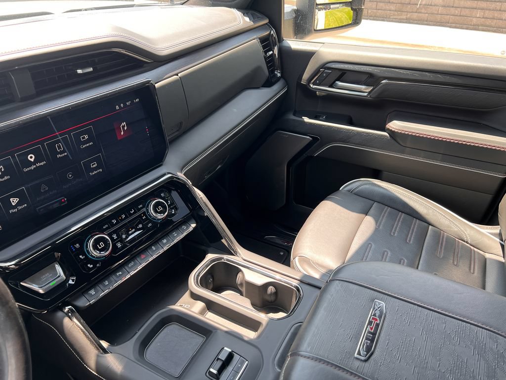Used 2024 GMC Sierra 2500 AT4X AWD/4WD image 21