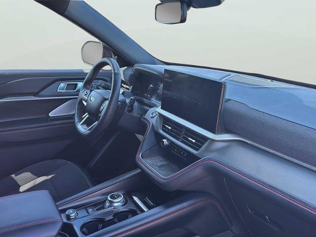 Certified 2025 Ford Explorer ST AWD/4WD image 10