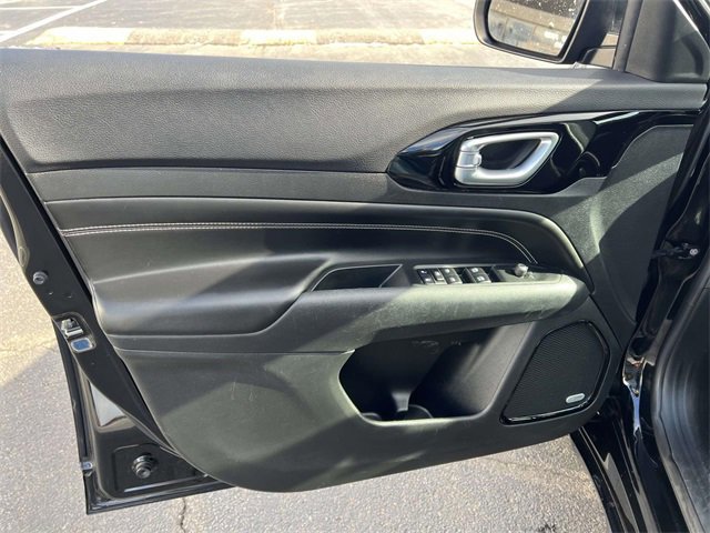 Used 2022 Jeep Compass High Altitude image 12