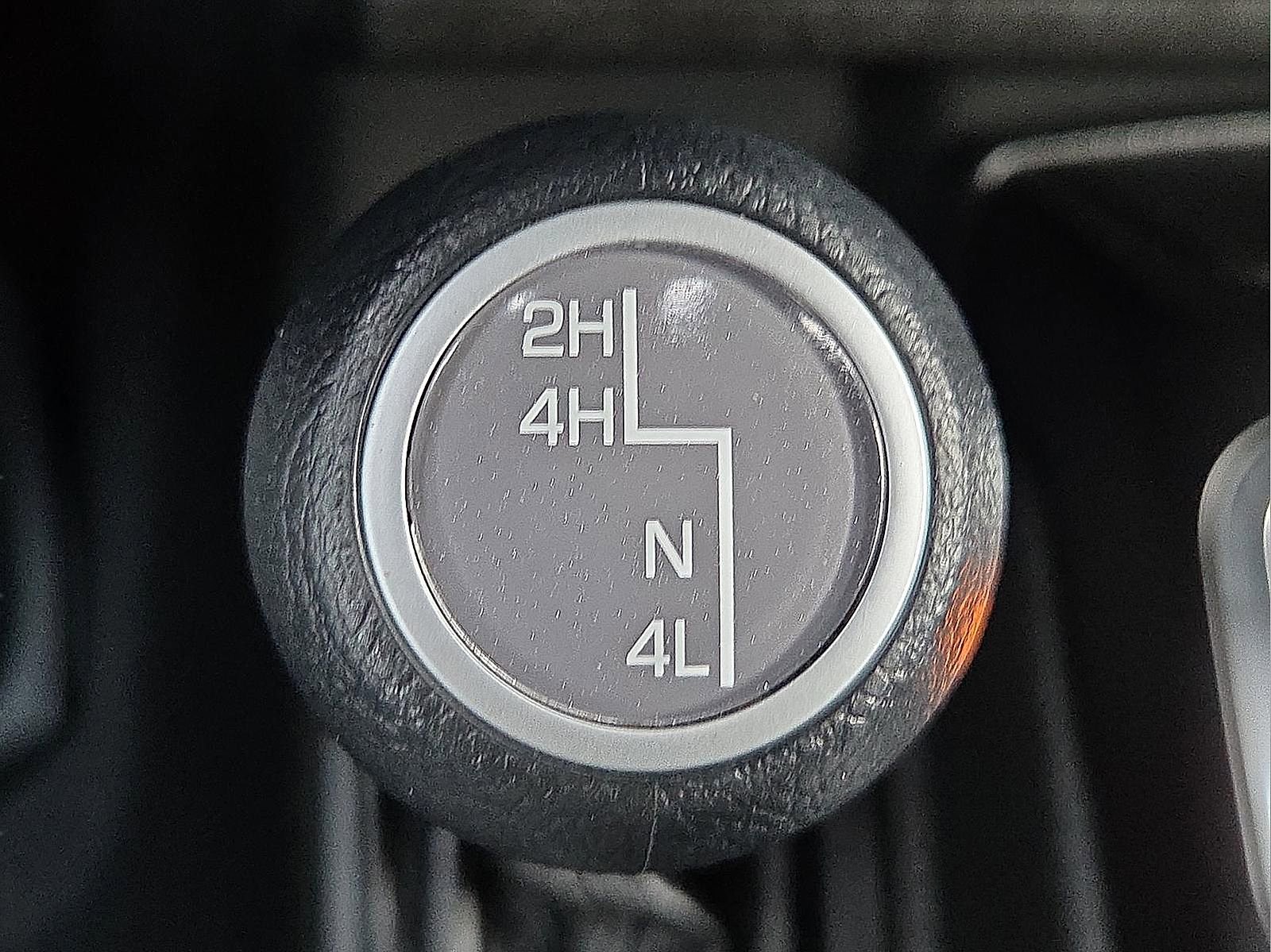 Used 2024 Jeep Wrangler Sport S image 19