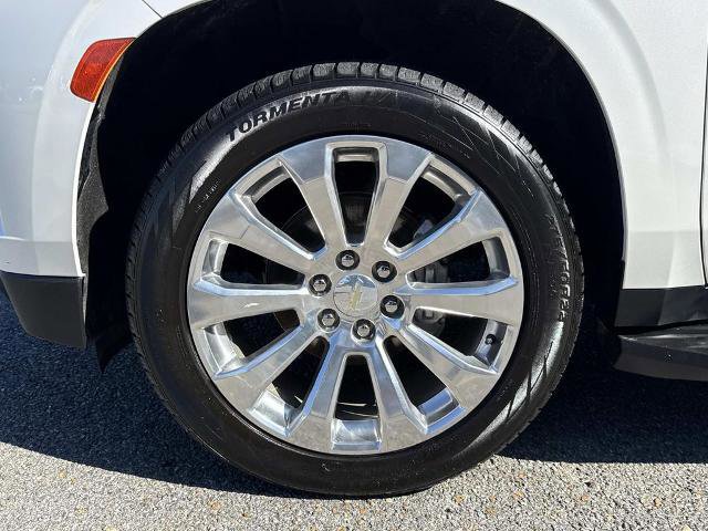 Used 2021 Chevrolet Suburban LT w/ Rear Media and Nav Package image 7