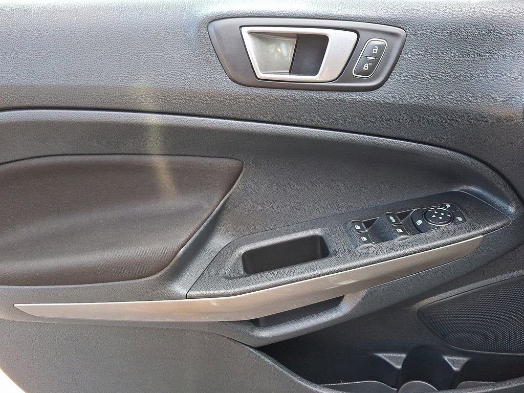 Certified 2020 Ford EcoSport SE image 12