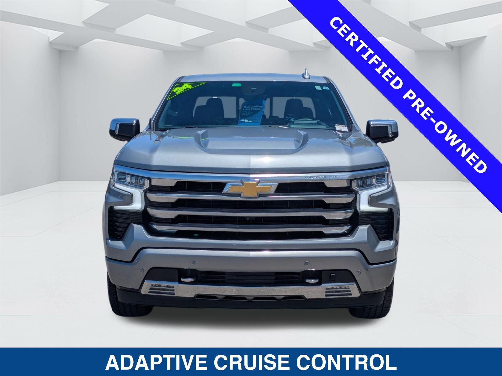 Used 2024 Chevrolet Silverado 1500 High Country w/ Technology Package AWD/4WD image 8