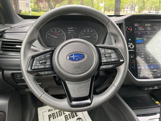 Used 2025 Subaru Forester Premium AWD/4WD image 12