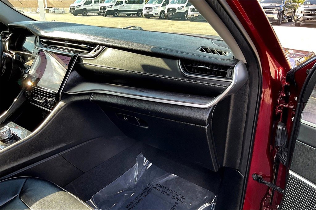 Used 2022 Jeep Grand Cherokee L Limited image 15