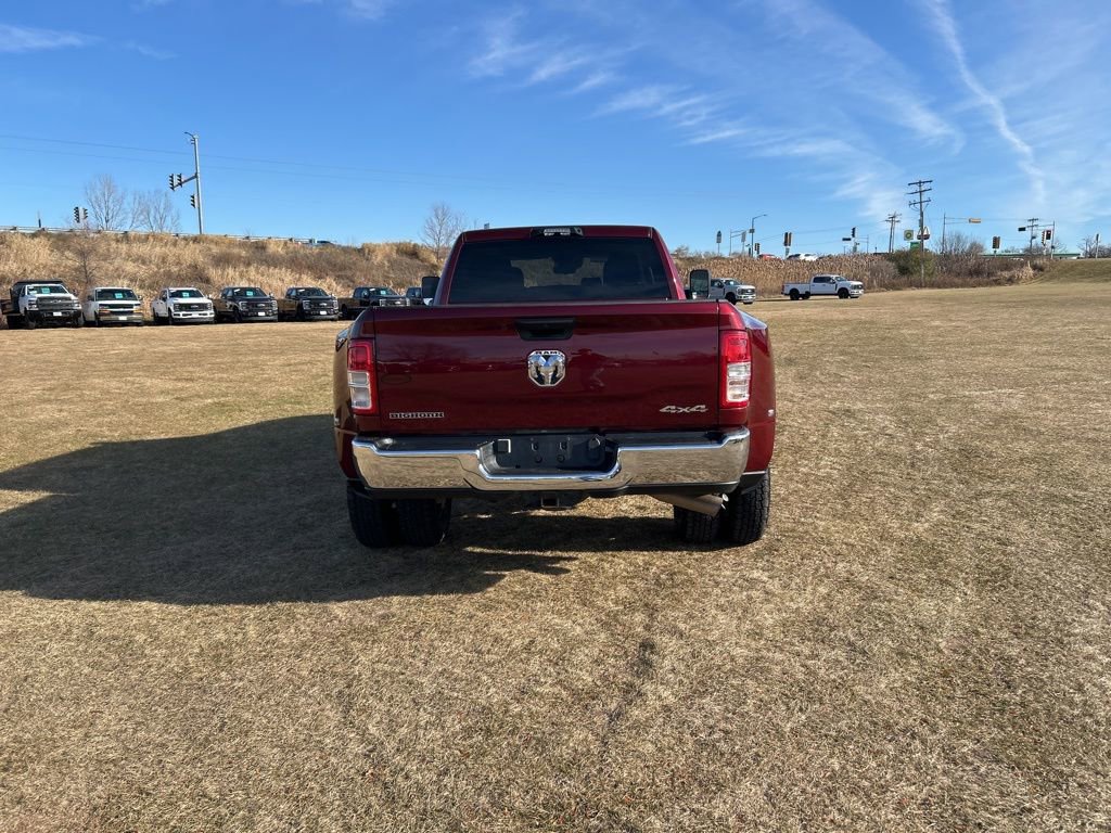 Used 2022 RAM 3500 Big Horn w/ Safety Group B AWD/4WD image 8