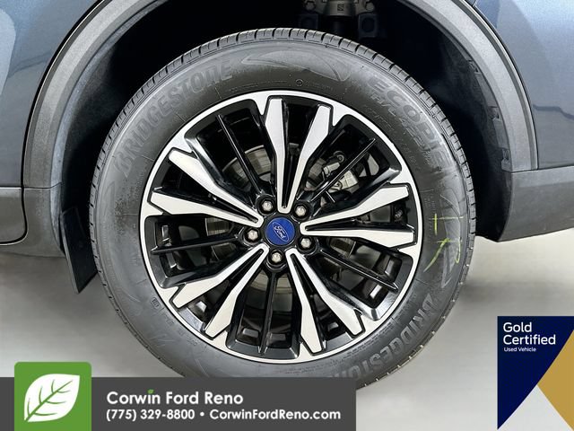 Certified 2022 Ford Escape SE w/ SE Sport Appearance Package AWD/4WD image 34